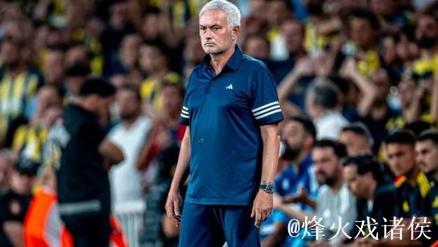 从4连败到2连胜,穆里尼奥带队强势复苏,本菲卡 从4连败到2连胜,穆里尼奥带队强势复苏,本菲卡