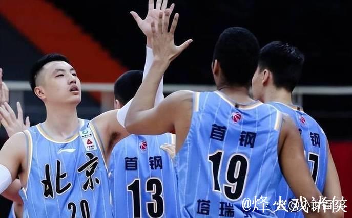 明晚19时35分 CBA常规赛第三轮 辽宁本钢客场挑战北京首钢。 明晚19时35分 CBA常规赛第三轮 辽宁本钢客场挑战北京首钢。