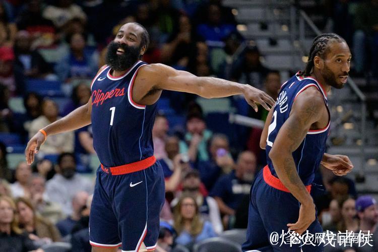 CJ狂砍45分鹈鹕力克爵士迎4连胜 快船不敌公牛4连胜终结 CJ狂砍45分鹈鹕力克爵士迎4连胜 快船不敌公牛4连胜终结