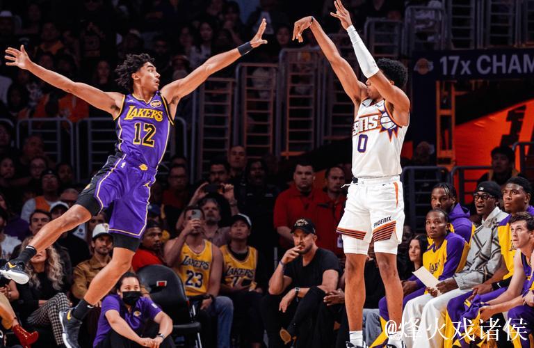 浓眉35分詹皇21+8 湖人上演22分惊天逆转力克太阳 浓眉35分詹皇21+8 湖人上演22分惊天逆转力克太阳